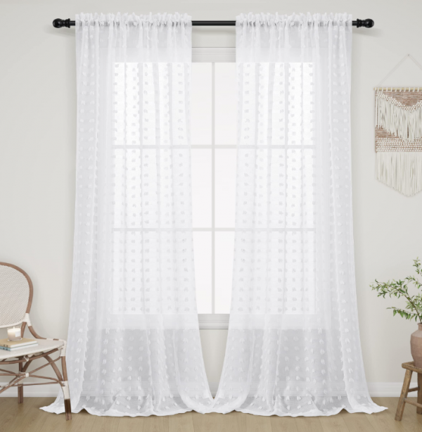 Kain Renda atau Gorden Tipis di Langit-langit